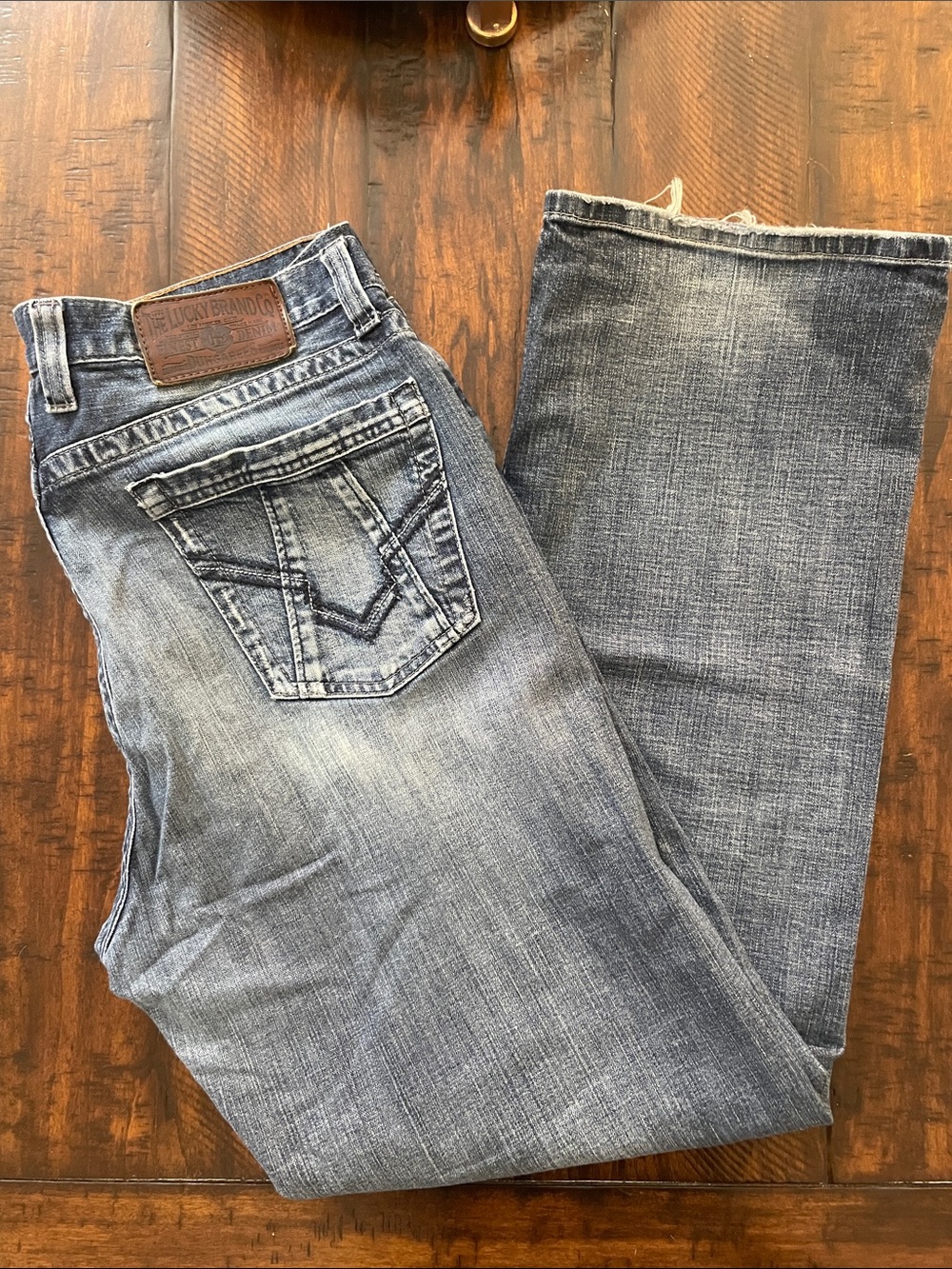 Lucky Brand Men's Faded Blue Bootcut Jeans